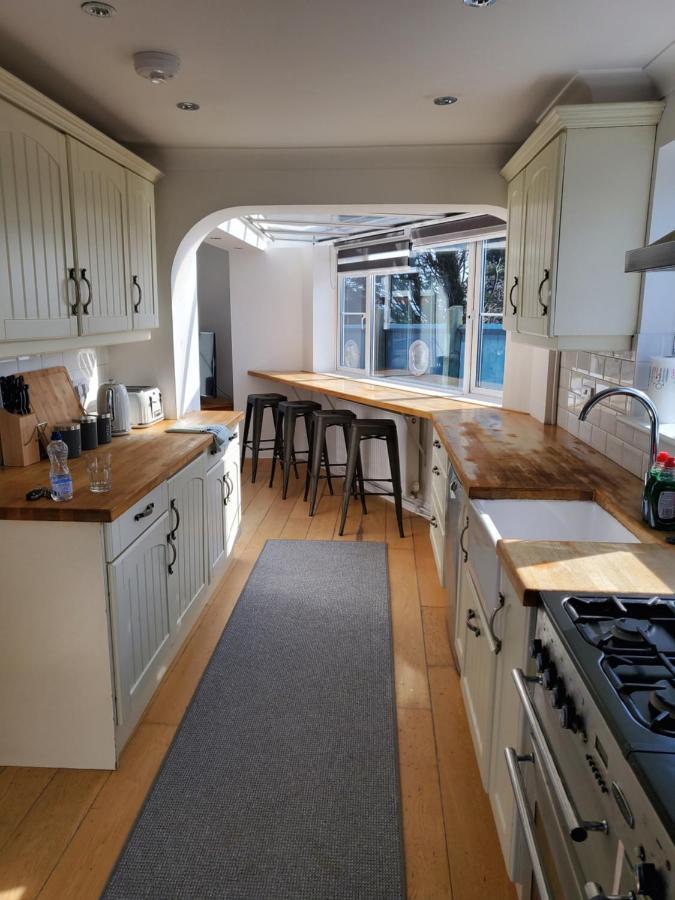 Sunnyvale Villa Barry Luaran gambar